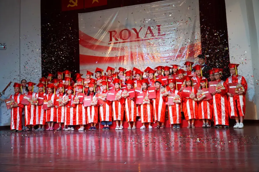 Trung Tâm Anh Ngữ Hoàng Gia (Royal Professional English School)