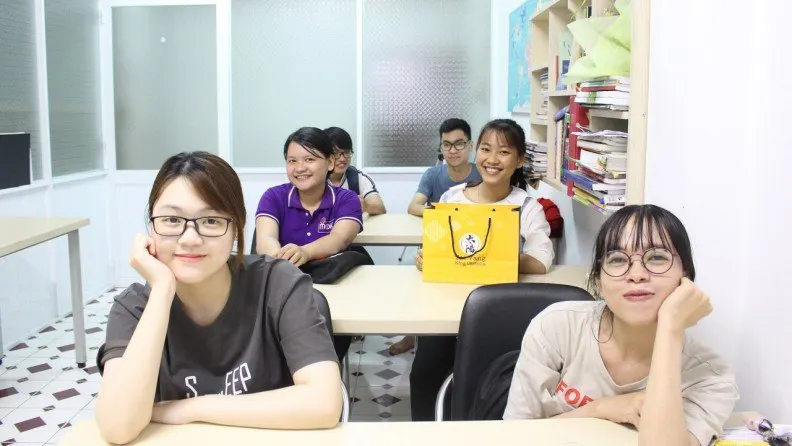 Trung Tâm Học Tiếng Anh Nhanh Cô Sương (Express English Center)