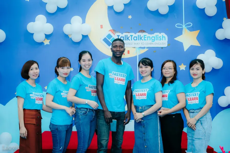Trung Tâm Anh Ngữ Talk Talk English Vietnam