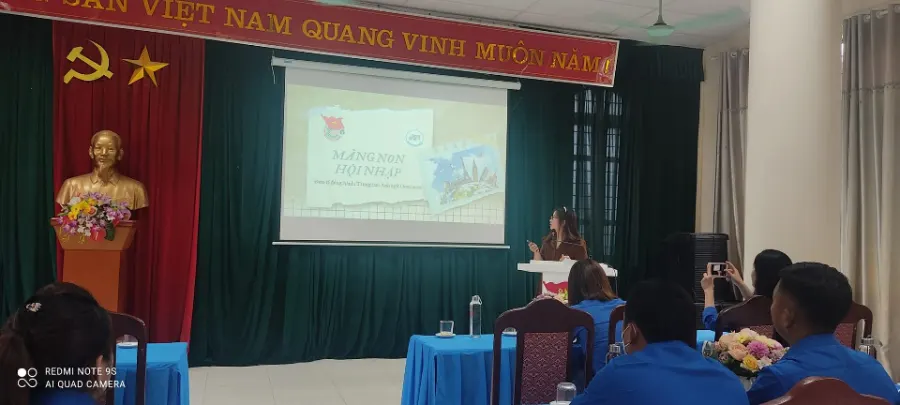 Trung Tâm Anh Ngữ Dominoes