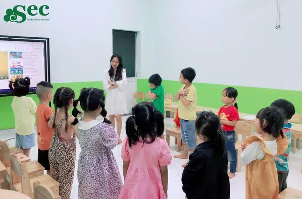 Trung Tâm Anh Ngữ Shamrock