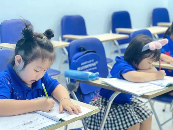 Trung Tâm Tiếng Anh Blue Diamond (Blue Diamond English Center)