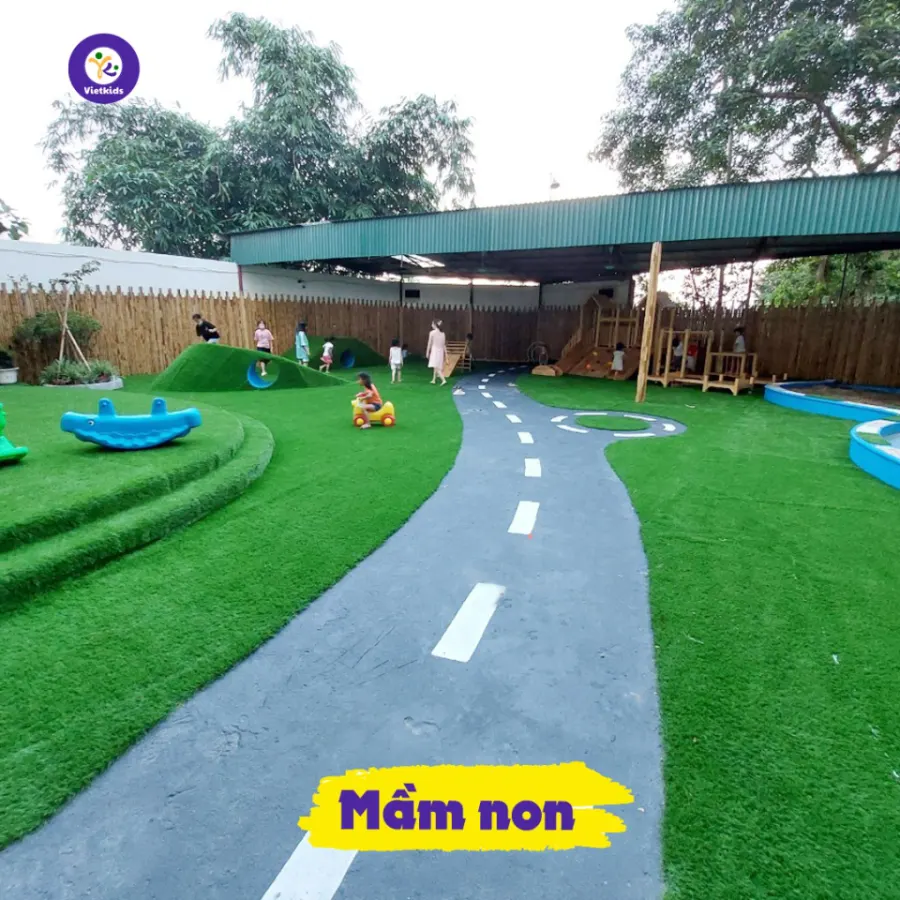 Trường Mầm non giáo dục sớm Vietkids