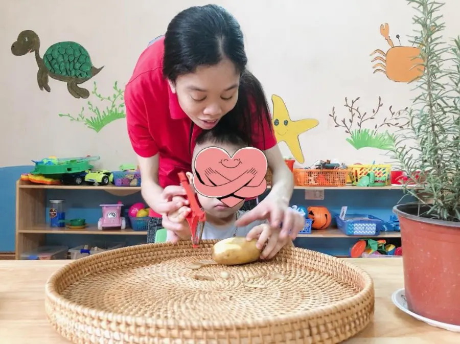 Trung Tâm Can Thiệp Sớm Ong Vàng