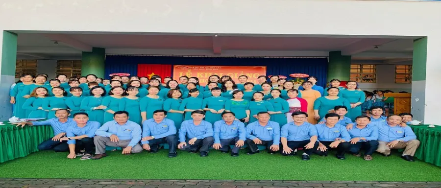 Trường Tiểu Học Trần Văn Ơn