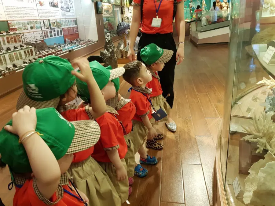 Trường mầm non Ý Việt Montessori - Ngoại Giao Đoàn