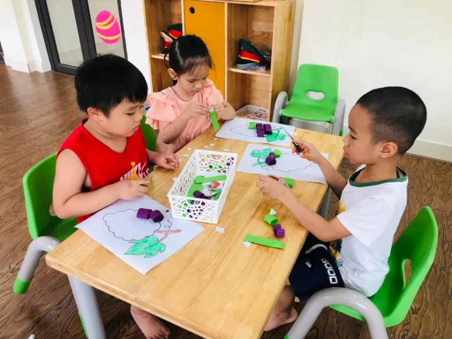 Trường Mầm Non Hoàng Gia - Phố Nối
