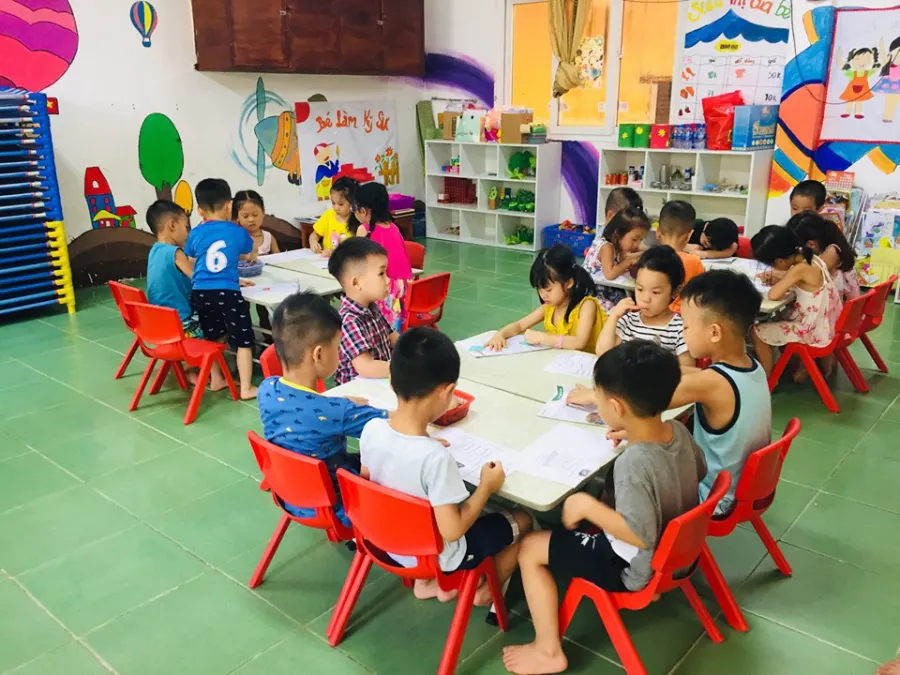 Trường Mầm non Tư thục Lômônôxốp