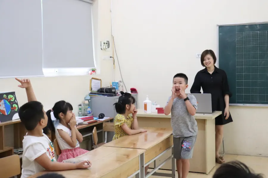 Trường Liên Cấp Lômônôxốp
