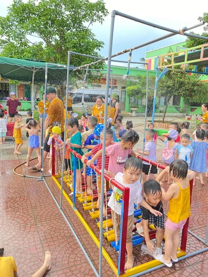 Trường Mầm Non Ước Mơ Xanh