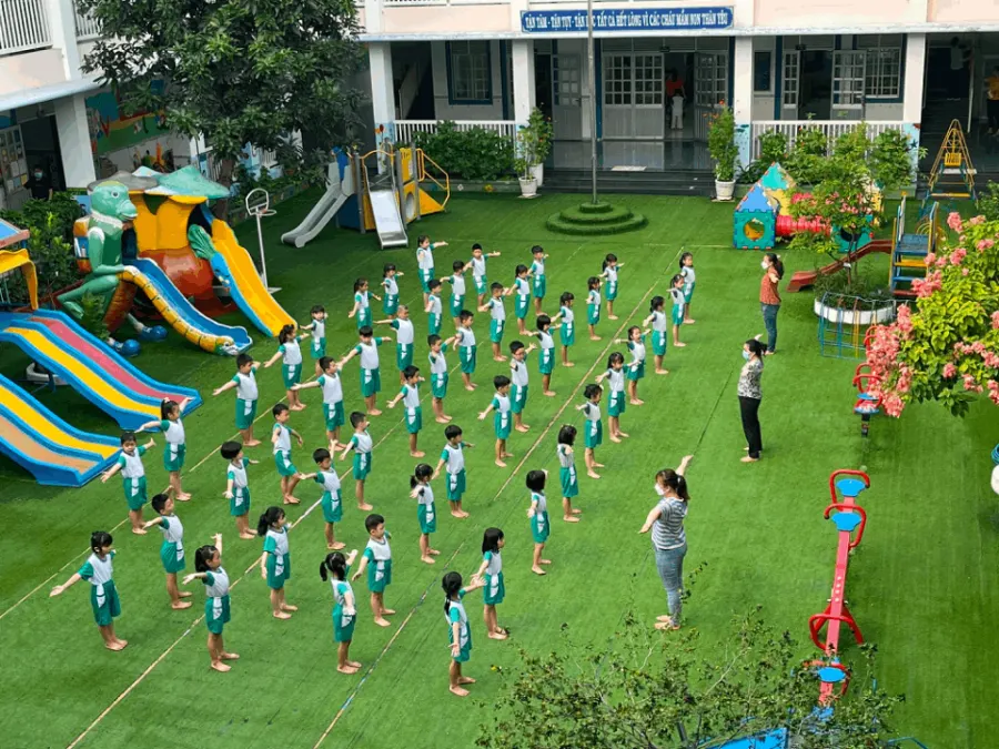 Trường Mầm Non Hoa Phượng