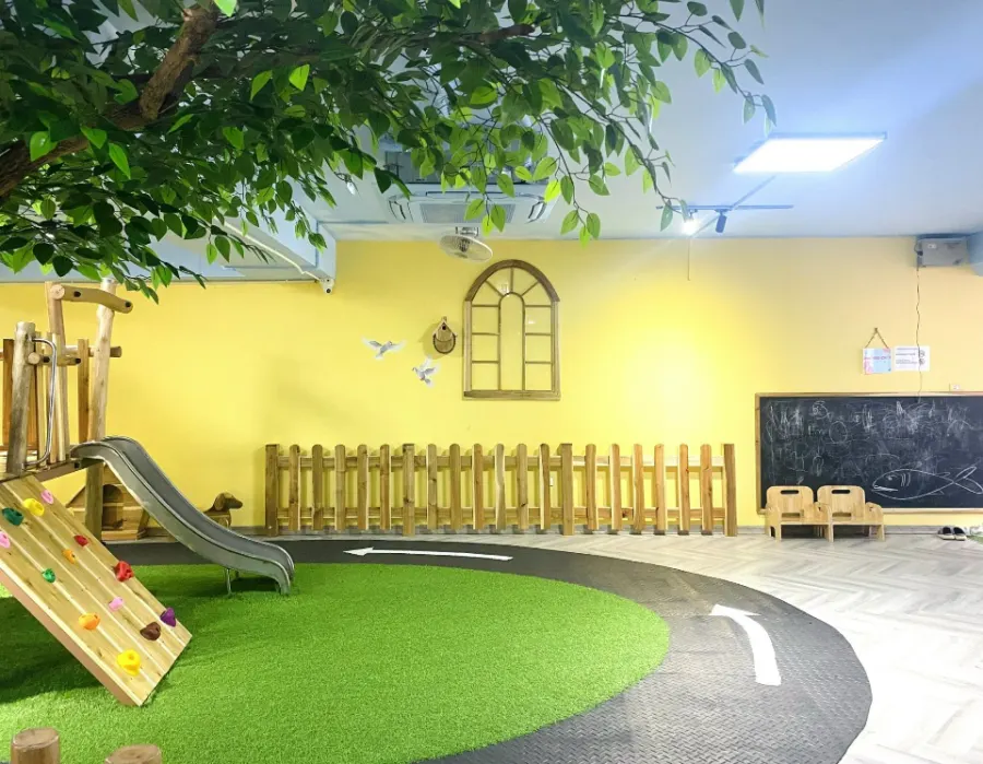 Trường mầm non Montessori Những chú cá nhỏ ( Baby Fish Montessori Kindergarten )