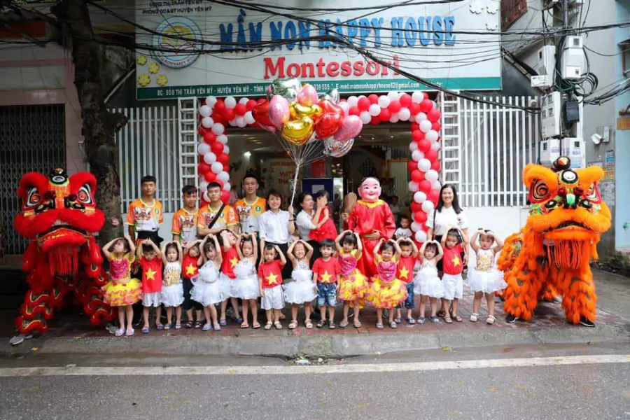 Trường Mầm Non Happy House Montessori