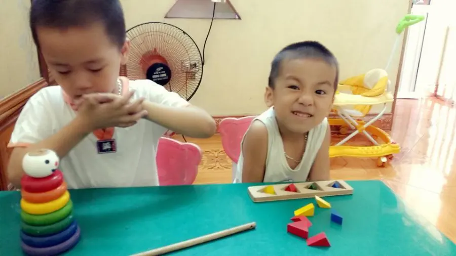 Lớp Can Thiệp Hỗ Trợ Trẻ Tự Kỷ Đông Anh